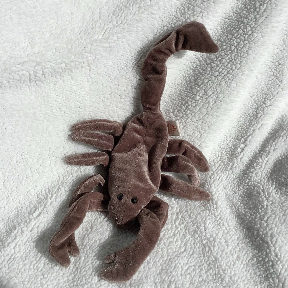 Ty Beanie Baby - 1997 Stinger The Scorpion - Retired